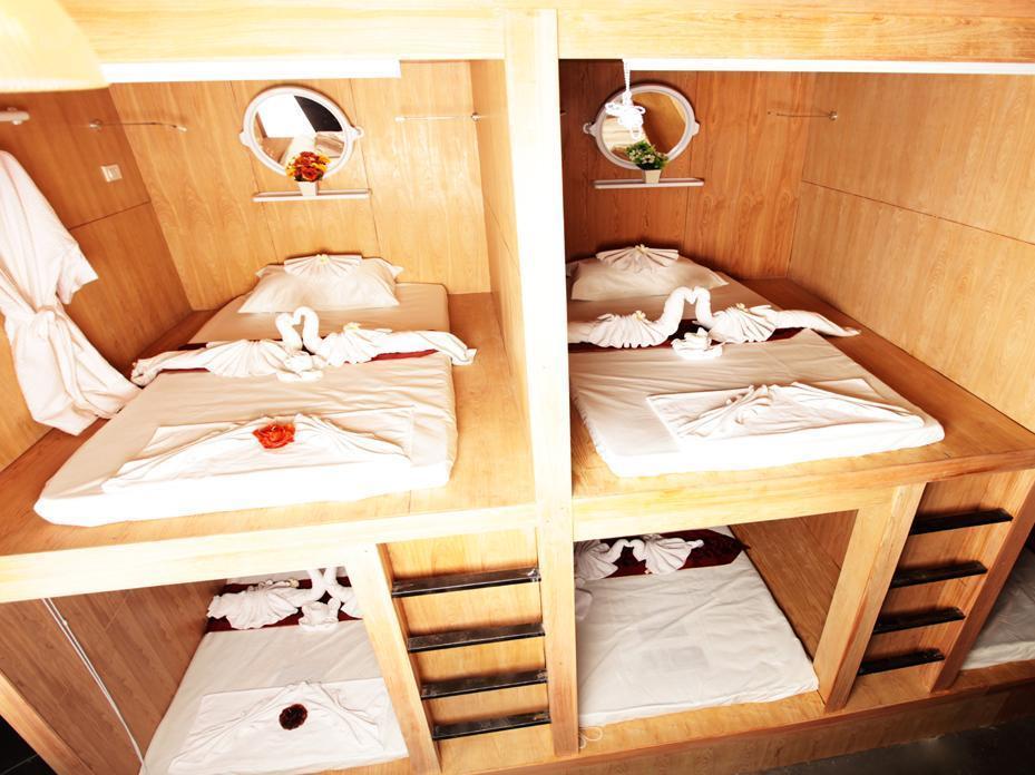 Capsule Hostel Patong Ngoại thất bức ảnh
