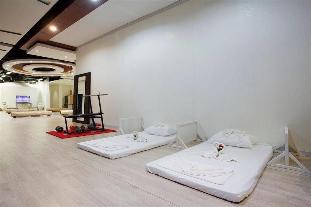 Capsule Hostel Patong Ngoại thất bức ảnh