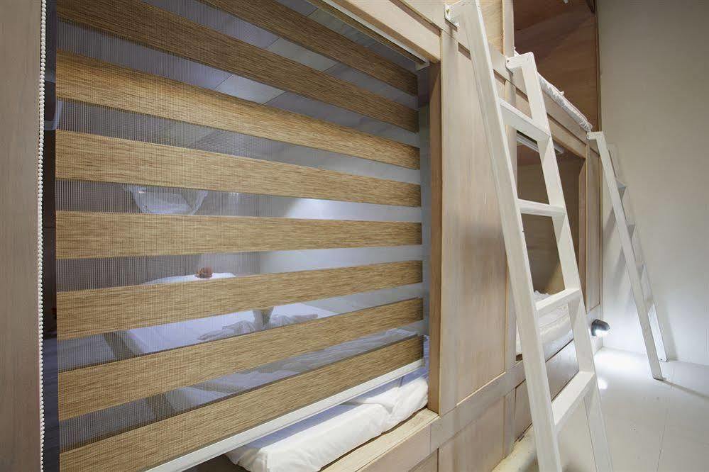 Capsule Hostel Patong Ngoại thất bức ảnh